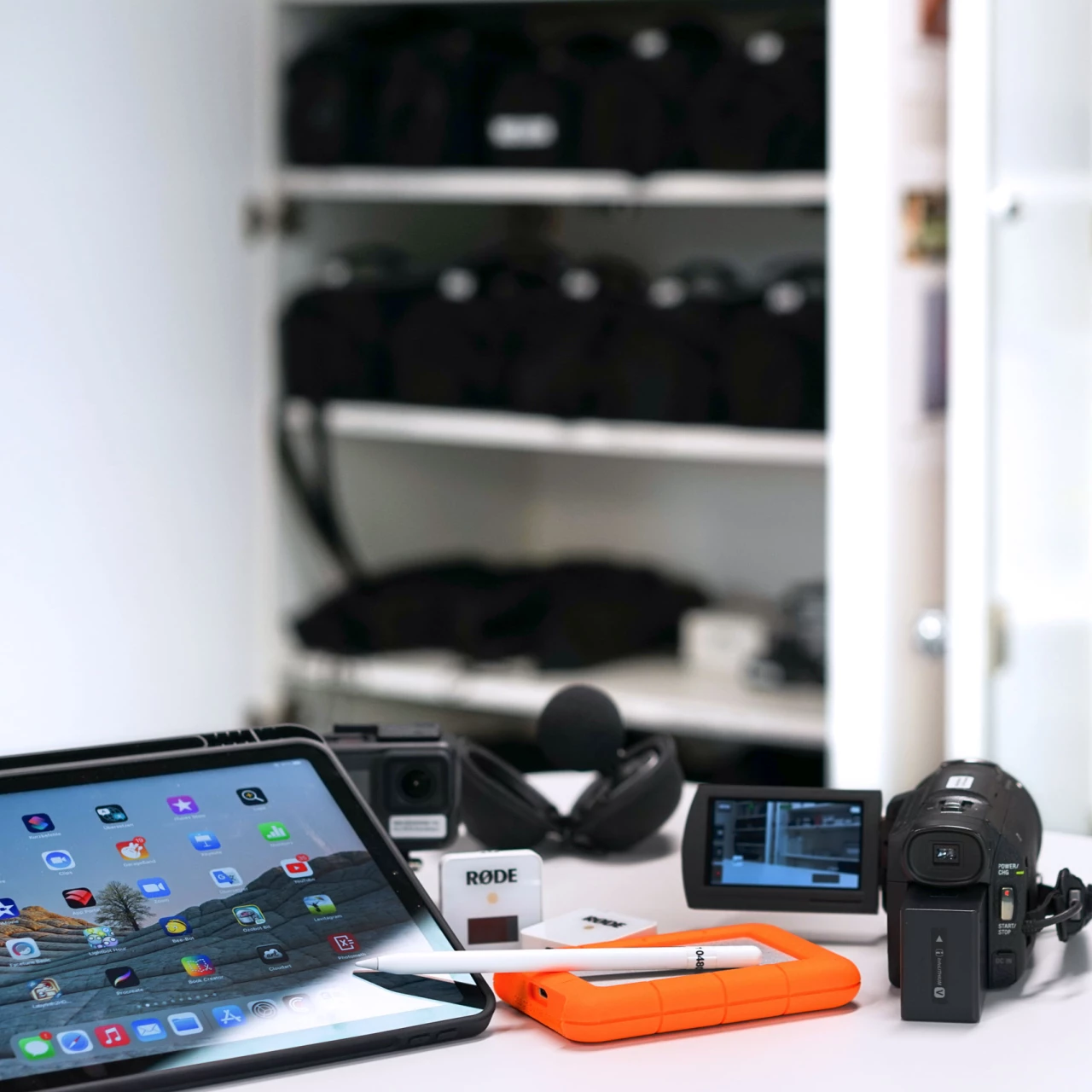 Geräte aus der Medienwerkstatt der PHTG.