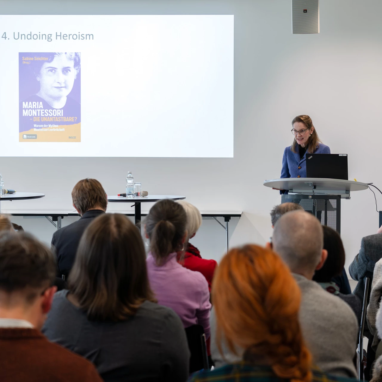 An der PHTG wurde über die Bedeutung von Heldinnen und Helden in der Pädagogik diskutiert